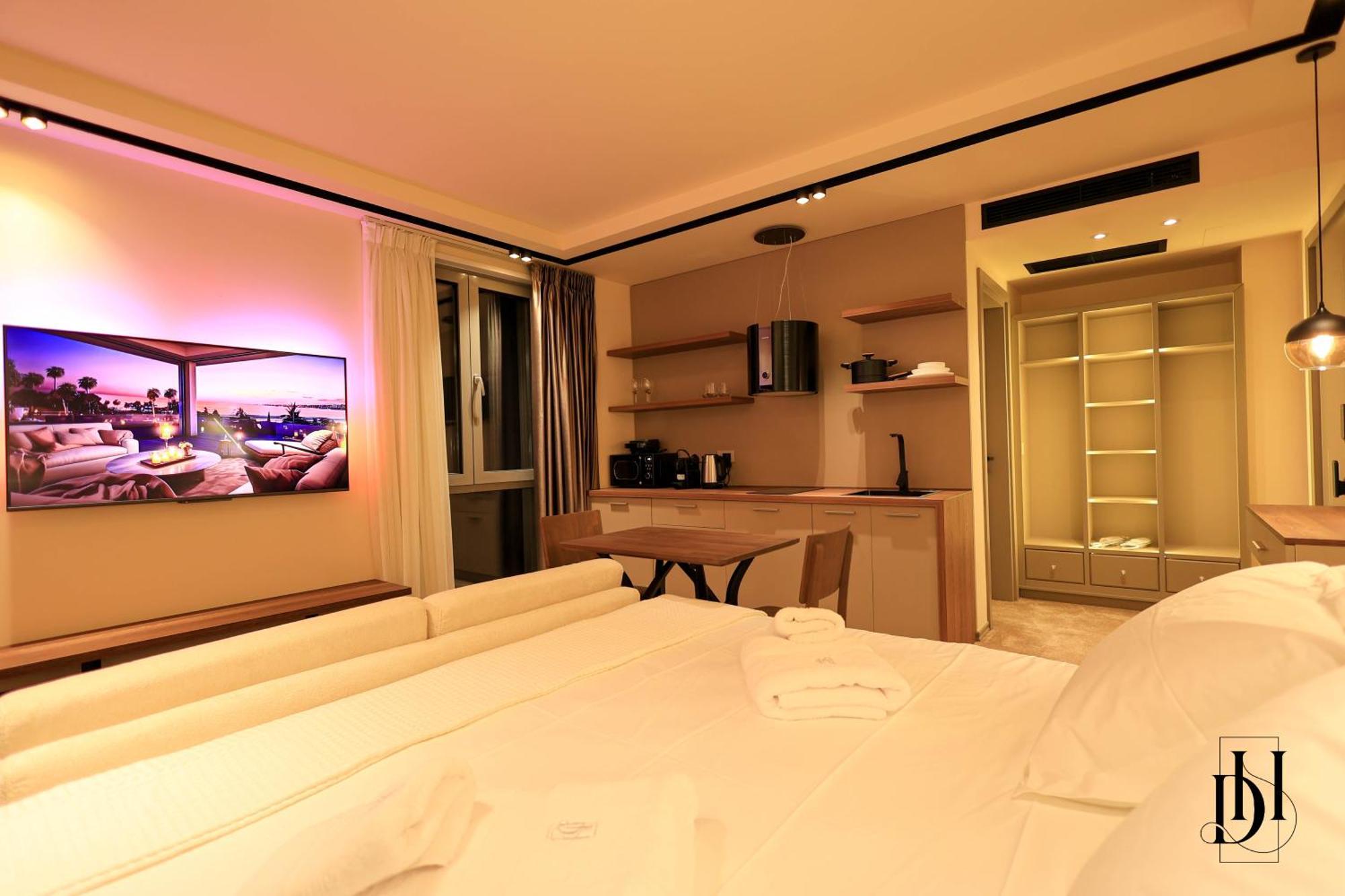 Deha Rooms & Apartments Тирана Екстер'єр фото