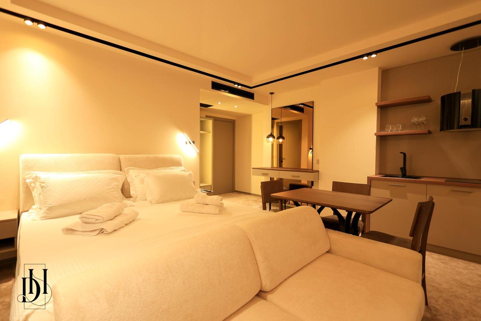 Deha Rooms & Apartments Тирана Екстер'єр фото
