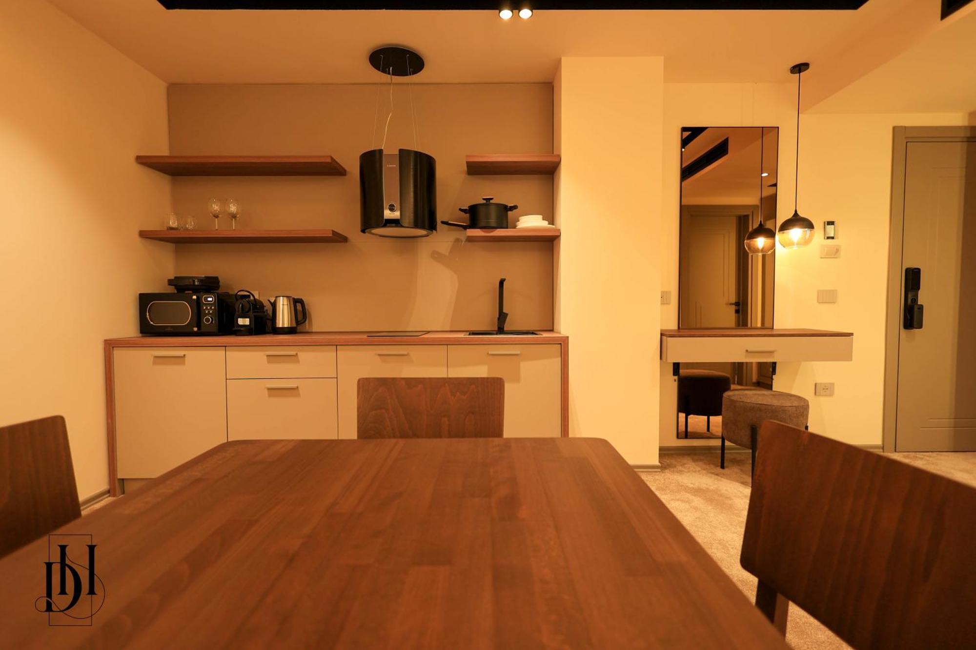 Deha Rooms & Apartments Тирана Екстер'єр фото