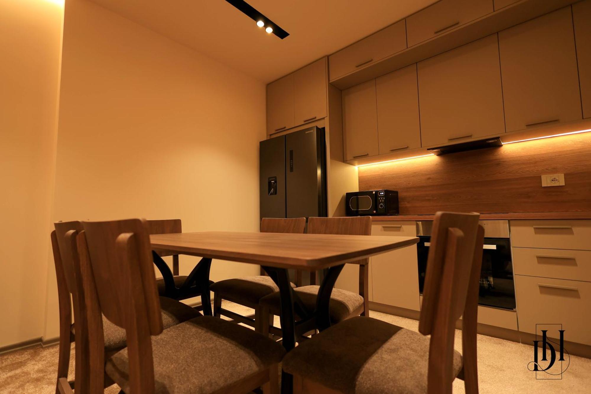 Deha Rooms & Apartments Тирана Екстер'єр фото