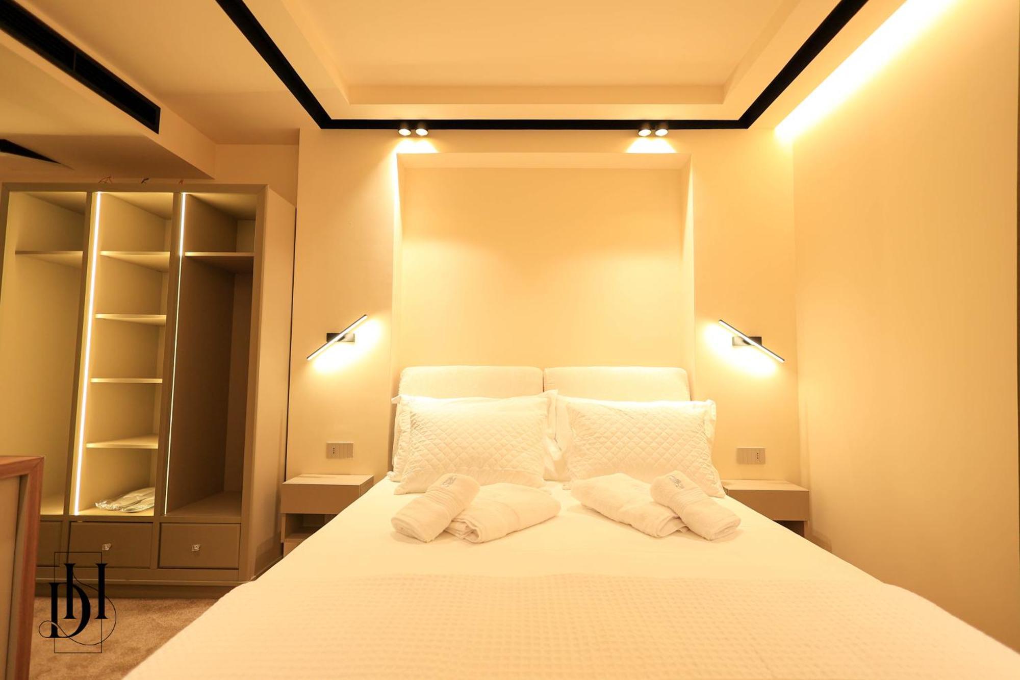 Deha Rooms & Apartments Тирана Екстер'єр фото